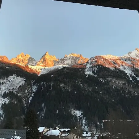 Abeille De Chamonix